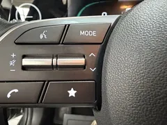 2023 Hyundai Elantra 1.5L CVT LUX Premium — фото 13