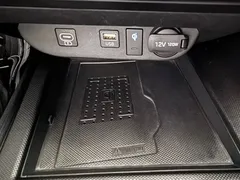 2023 Hyundai Elantra 1.5L CVT LUX Premium — фото 16
