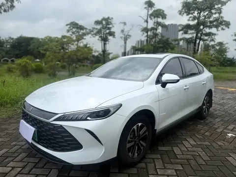 2026 BYD Seal 05 210KM