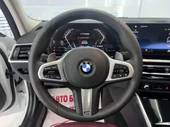 2023 BMW 3 Series 320Li M, белый — фото 11