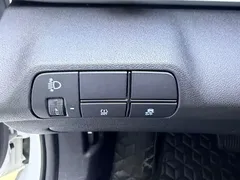 2023 Hyundai Elantra 1.5L CVT LUX Premium, белый — фото 15