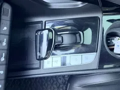 2023 Hyundai Elantra 1.5L CVT LUX Premium, белый — фото 18