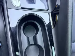 2023 Hyundai Elantra 1.5L CVT LUX Premium, белый — фото 19