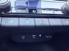 2023 Hyundai Elantra 1.5L CVT LUX Premium, белый — фото 20