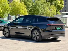 2025 Li Auto i6 2WD Standard, чёрный — фото 15