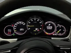 2022 Porsche Panamera 4S E-Hybrid 2.9T — фото 17