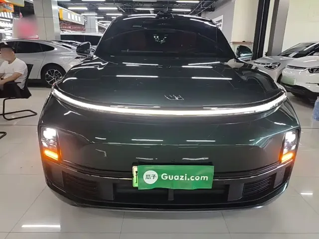 2024 Li Auto L8