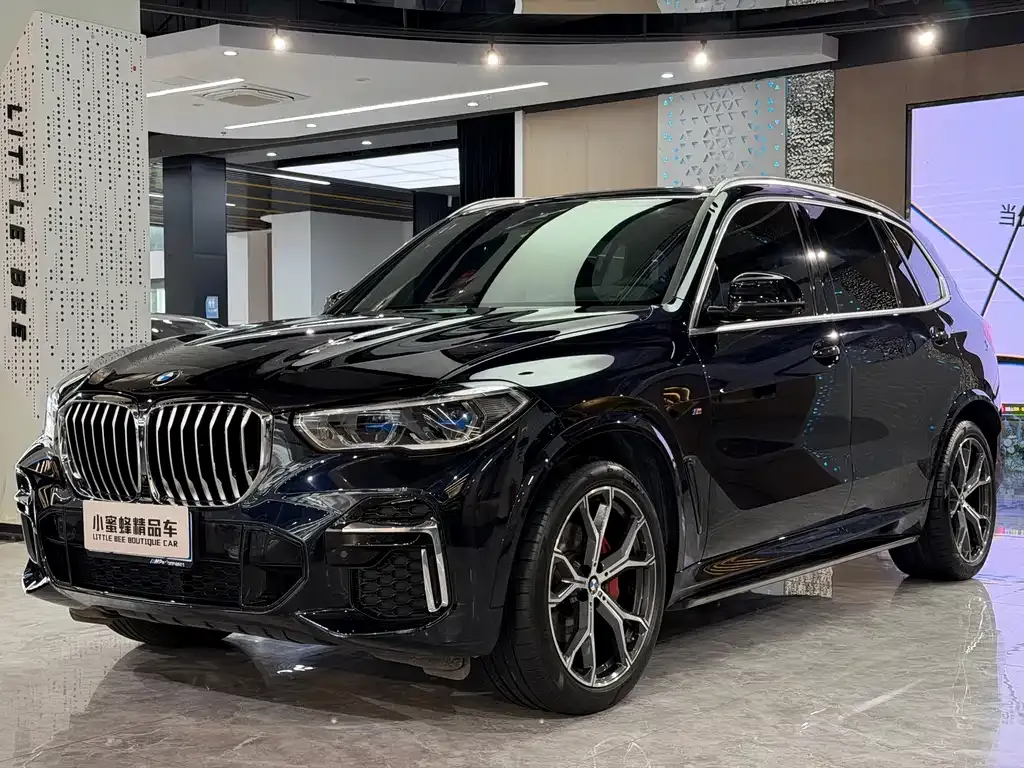 2022 BMW X5 40Li M
