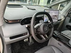 2025 Zeekr Mix Long Range ADAS — фото 14