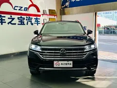 2022 Volkswagen Touareg 2.0TSI Ruishang, чёрный — фото 2