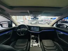 2022 Volkswagen Touareg 2.0TSI Ruishang, чёрный — фото 14