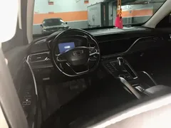 2020 Geely Atlas 1.8TD DCT Zhilian PRO, белый — фото 3