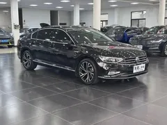 2021 Volkswagen Magotan 330TSI DSG 30, чёрный — фото 2
