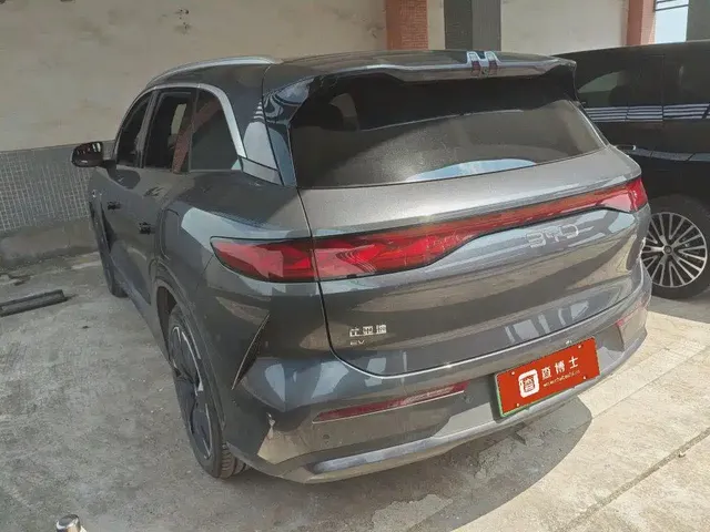 2025 BYD Tang L EV 600KM 4WD