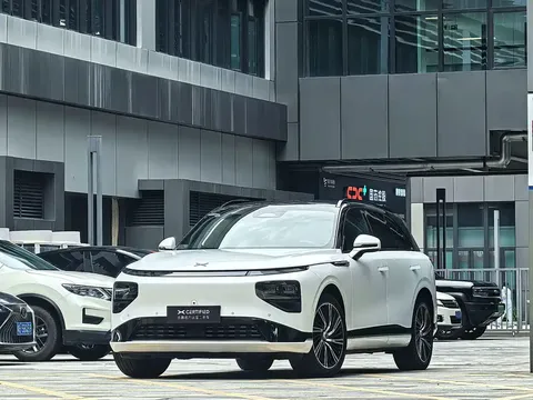 2026 Xpeng G9 725 Max