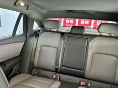 2025 Hongqi EH7 640 4WD — фото 16