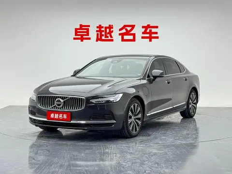 2022 Volvo S90 Hybrid T8 E Hybrid Luxury