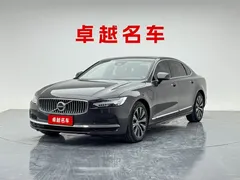 2022 Volvo S90 Hybrid T8 E Hybrid Luxury — фото 1