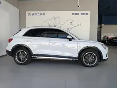 2021 Audi Q3 35 TFSI, белый — фото 3