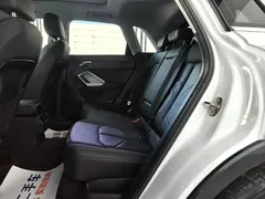 2021 Audi Q3 35 TFSI, белый — фото 7