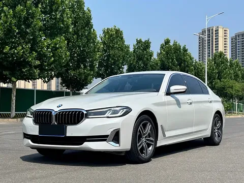 2022 BMW 5 Series 530Li
