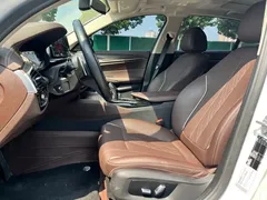 2022 BMW 5 Series 530Li, белый — фото 6