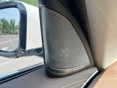 2022 BMW 5 Series 530Li, белый — фото 15