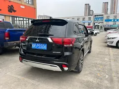 2020 Mitsubishi Outlander 2.0L 2WD 5, чёрный — фото 6