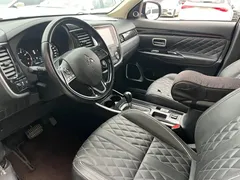 2020 Mitsubishi Outlander 2.0L 2WD 5, чёрный — фото 16