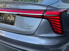 2025 Hongqi H5 PHEV 170 — фото 5