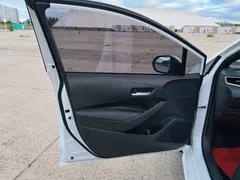 2022 Toyota Levin 185T CVT Luxury, белый — фото 9