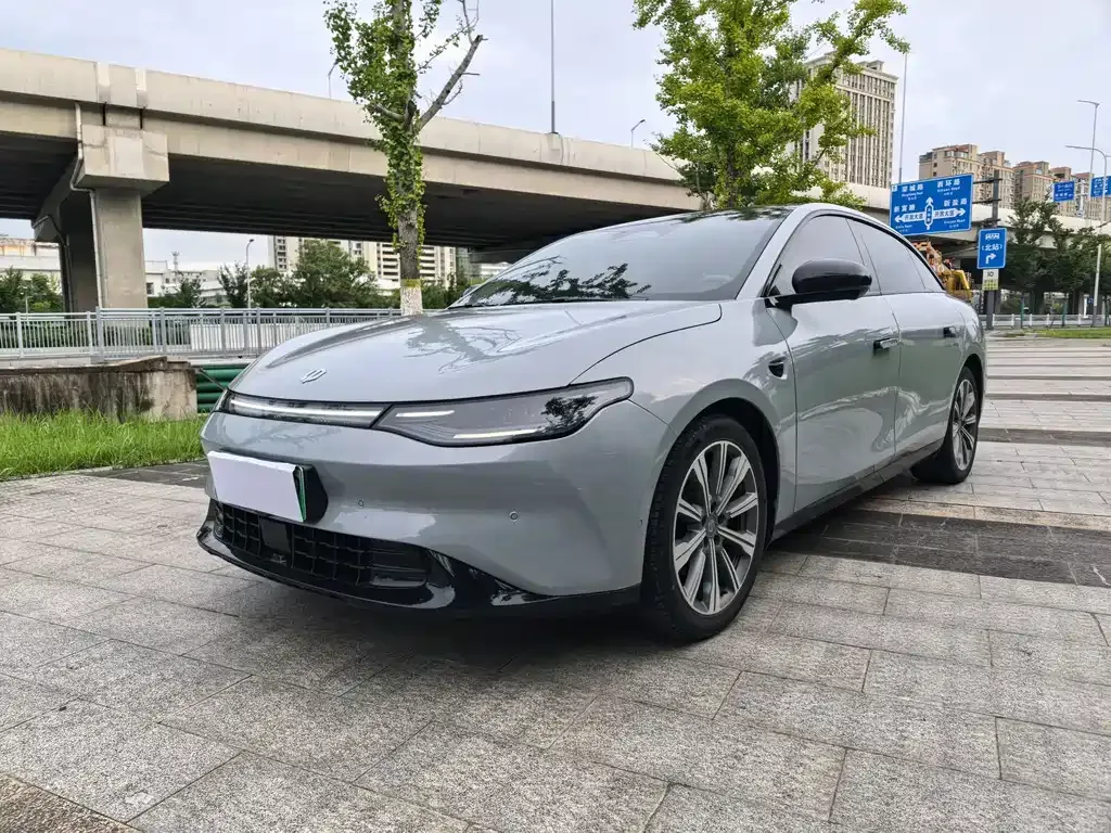 2024 Leapmotor C01 525 Premium