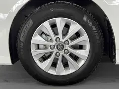 2021 Toyota Corolla TNGA 1.5L CVT Elite, белый — фото 9