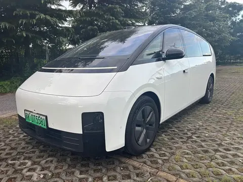 2025 Li Auto MEGA Home