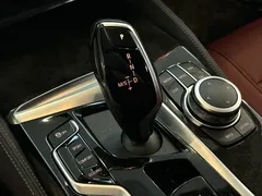 2022 BMW 5 Series 530Li M, чёрный — фото 15