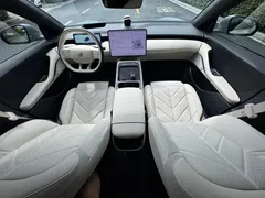 2025 Nio ET5T 75kWh Touring — фото 6