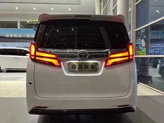 2020 Toyota Alphard Hybrid 2.5L Premium, белый — фото 5