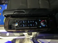 2020 Toyota Alphard Hybrid 2.5L Premium, белый — фото 14