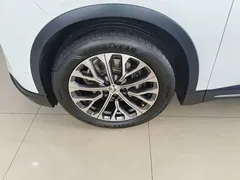 2024 Nio ES6 75kWh, белый — фото 23