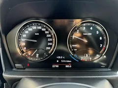 2022 BMW 1 Series 120i M, белый — фото 7