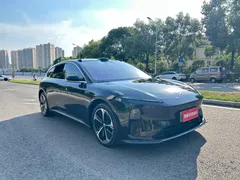 2023 Nio ET5T 75kWh Touring, чёрный — фото 3