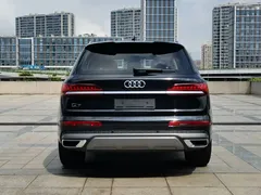 2023 Audi Q7 45 TFSI quattro S line, чёрный — фото 5