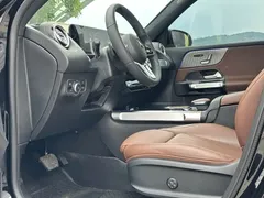 2023 Mercedes-Benz GLB 220, чёрный — фото 9