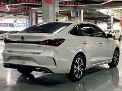 2021 Changan Eado PLUS 1.4T GDI DCT, белый — фото 12