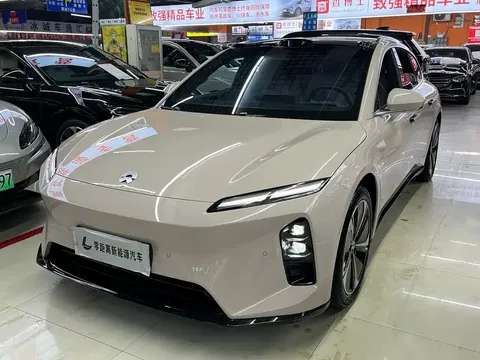 2025 Nio ET5T 75kWh Touring