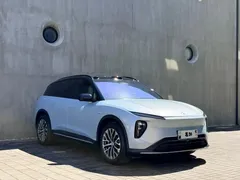 2024 Nio ES6 75kWh, синий — фото 3