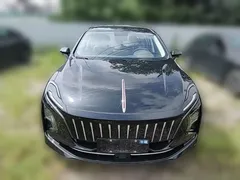 2023 Hongqi E-QM5, чёрный — фото 5