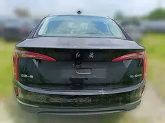 2023 Hongqi E-QM5, чёрный — фото 8