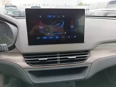 2023 Hongqi E-QM5, чёрный — фото 18