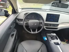 2023 Hongqi E-QM5, чёрный — фото 15